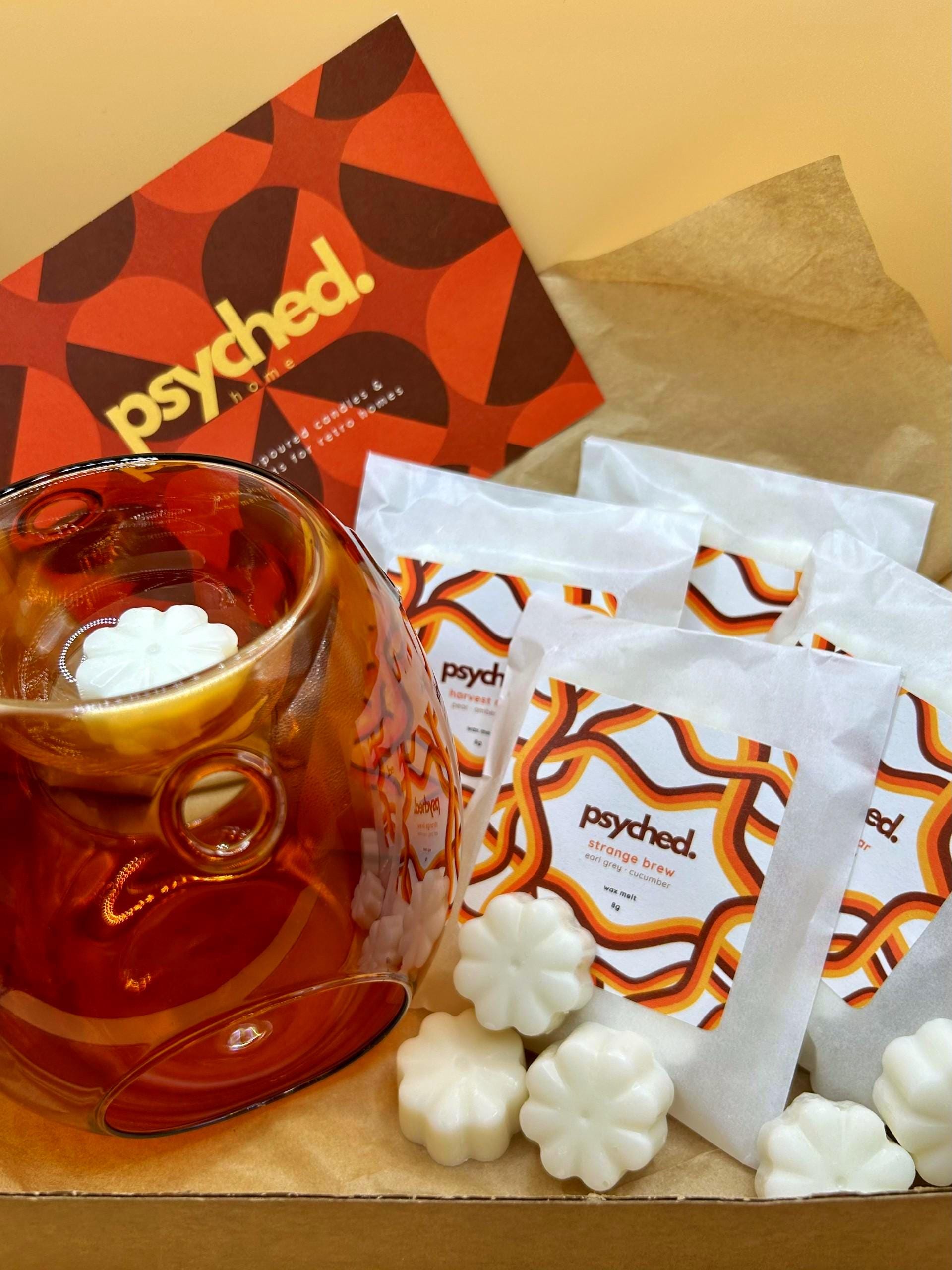 Gift Set: Retro Space Age Wax Burner in Amber Glass + 4 bags of Wax Melts