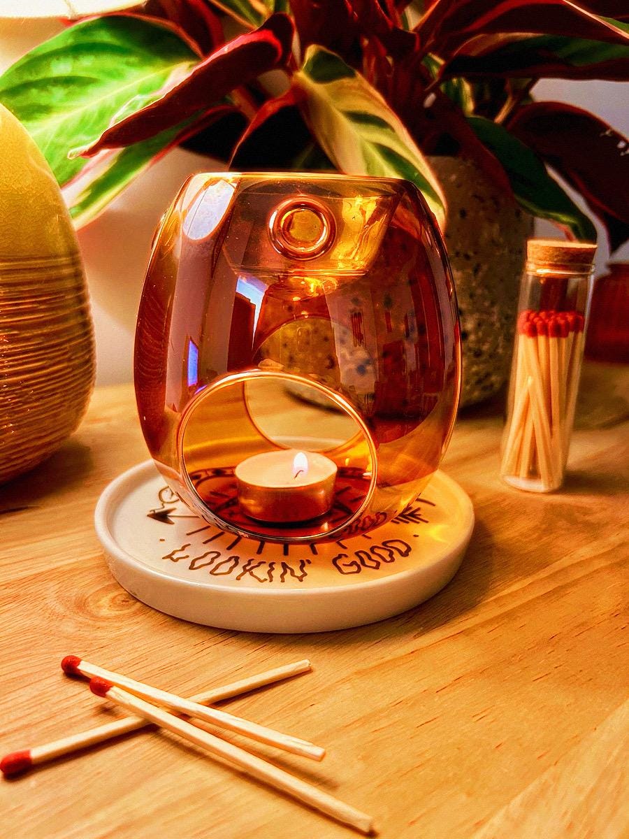 Gift Set: Retro Space Age Wax Burner in Amber Glass + 4 bags of Wax Melts